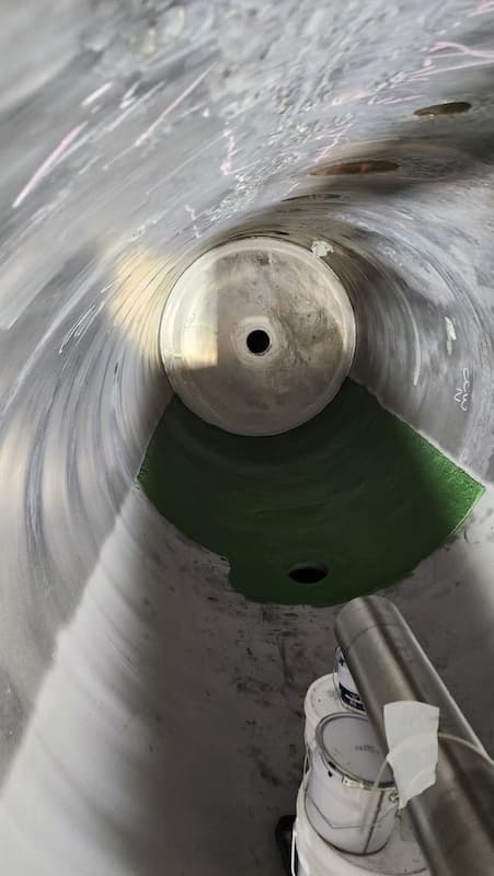 High-temperature vessel with deep pitting and erosion damage in Moses Lake facility